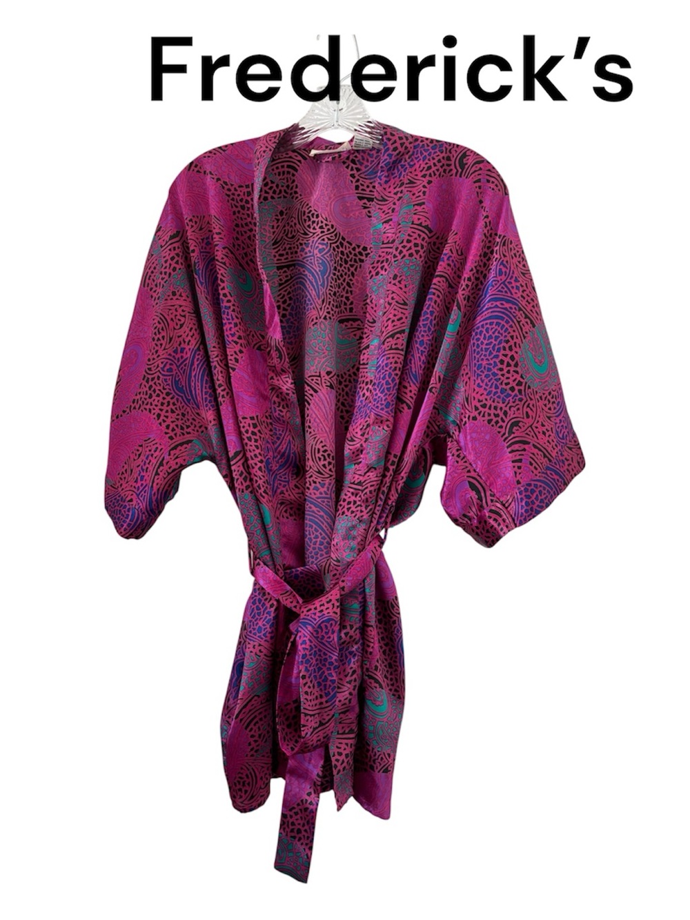 Frederick’s of Hollywood Satin Kimono Robe in Magenta Print M